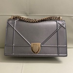 Diorama Medium Steel Grey - sold